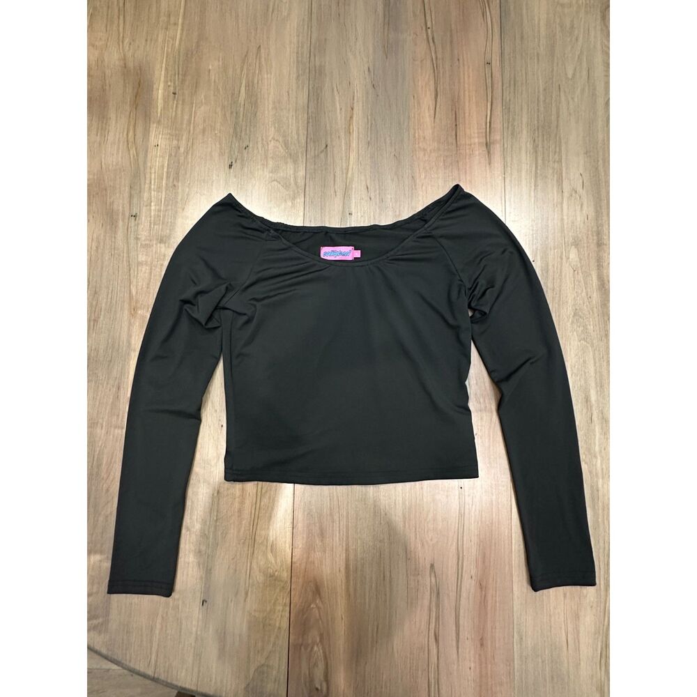 Edikted Black Off The Shoulder Long Sleeve Fitted Cropped Top Medium